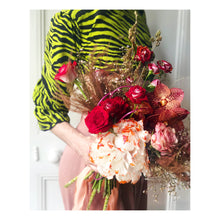 Load image into Gallery viewer, bouquet
